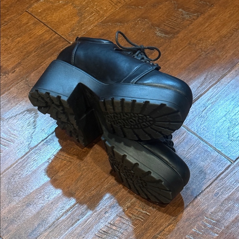 Size 9 KOI Black Chunky Platform Lace-Up Shoes - Picture 8 of 10